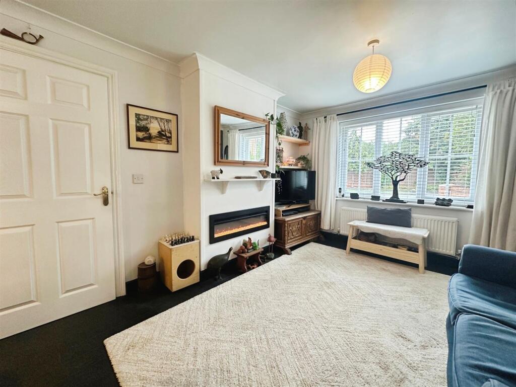 04237013--4689-87FB-6424089B7146-46764-00000FEC71A