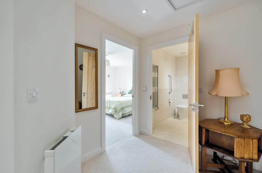 1315550-19-6863a5...