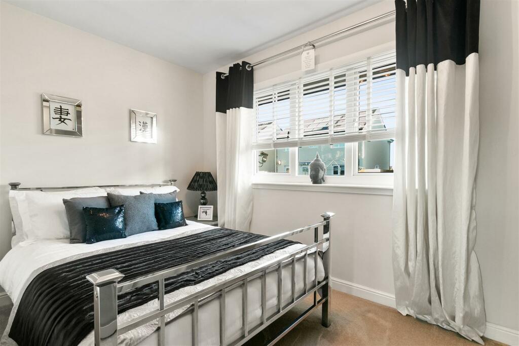 Melfort-Gdns-24.jpg