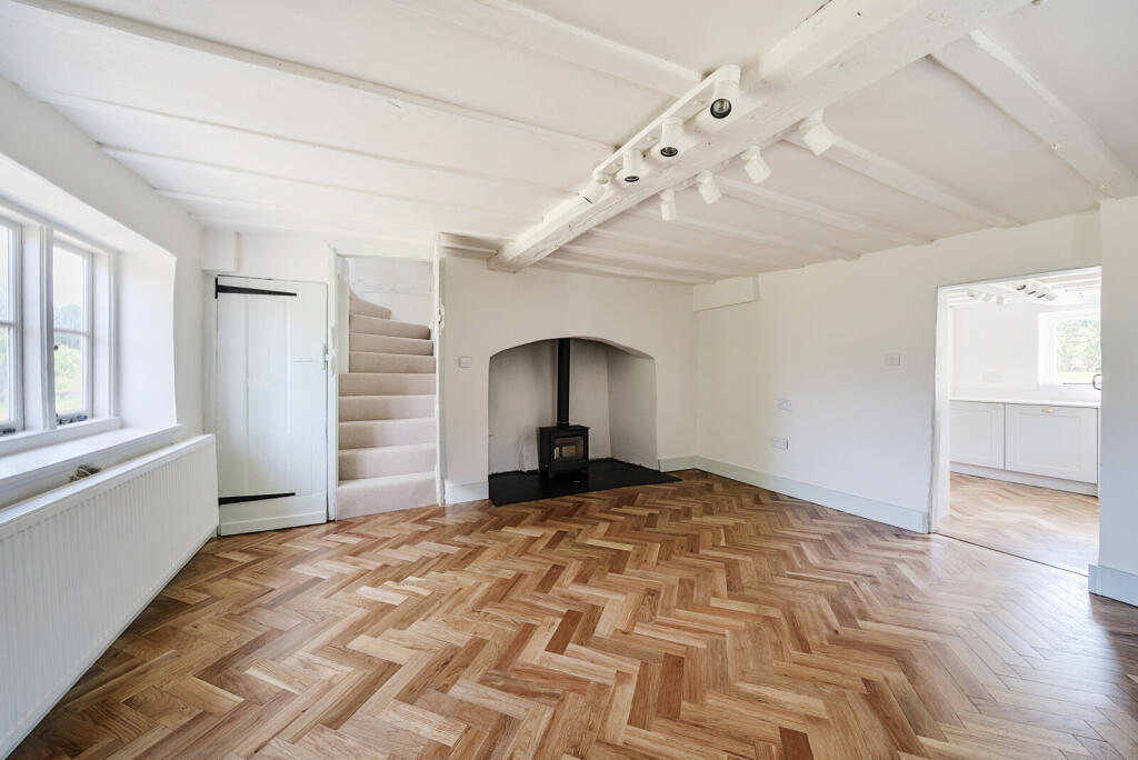 12-1296525-13-682...