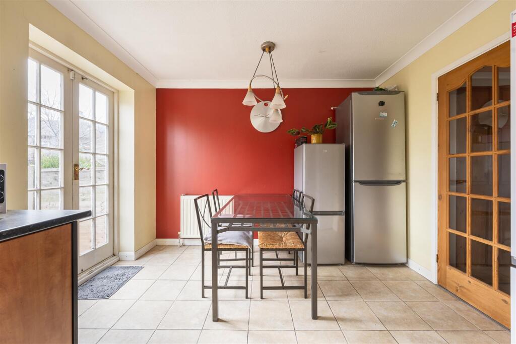 Handsworth Avenue, E4