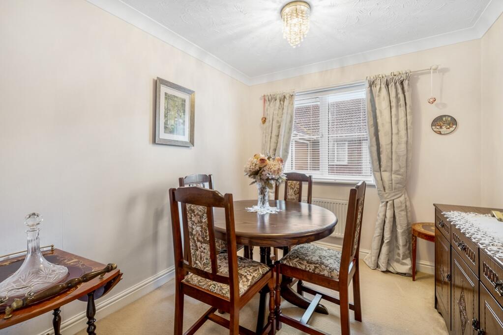 20 Balmoral Way (Holbeach)-24