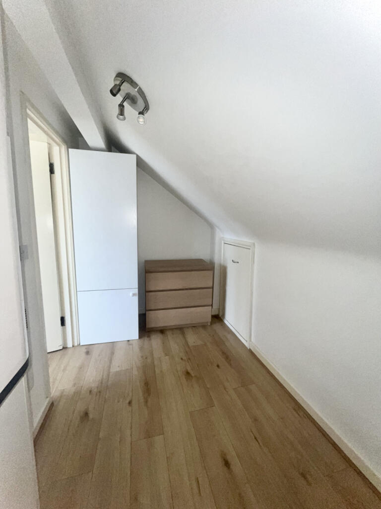 Storage - Walk in Closet