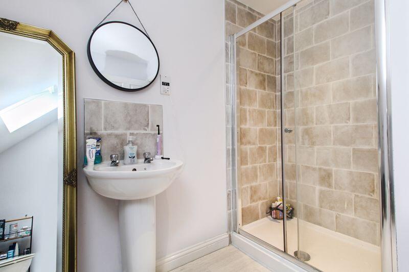 Bedroom One En-Suite