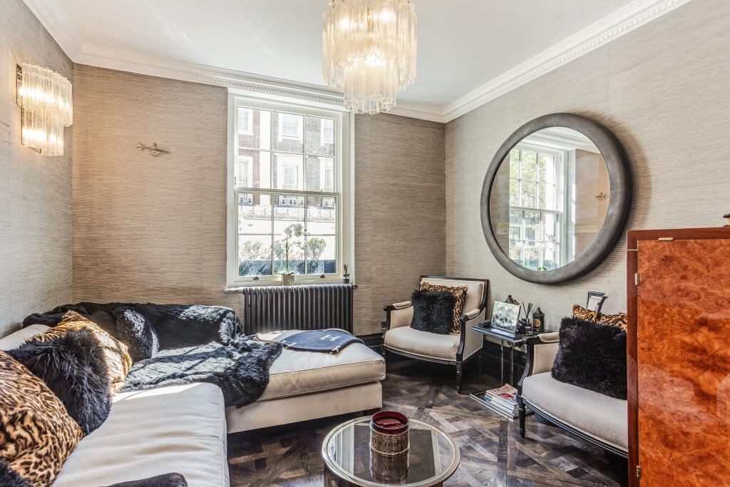 66761-Hugh-Street  (