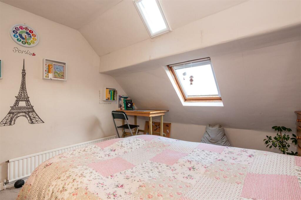 Bedroom 5 Aspect 3