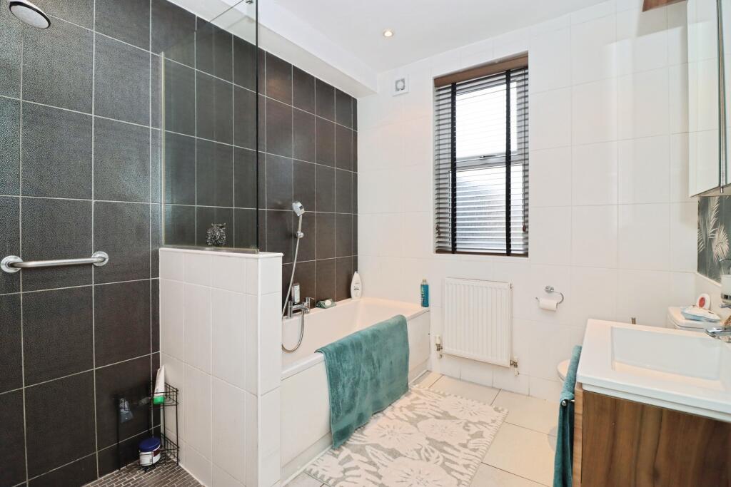 North Street, Mansfield, NG20