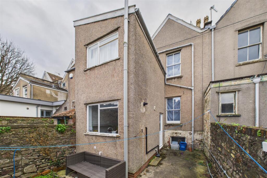 4 Osborne Villas, Kingsdown, Bristol BS2 8BP | Fre