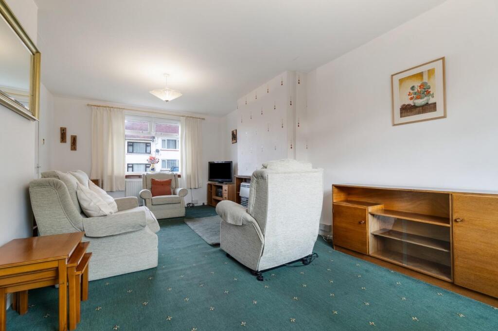 5_glenacre dr 04.jpg