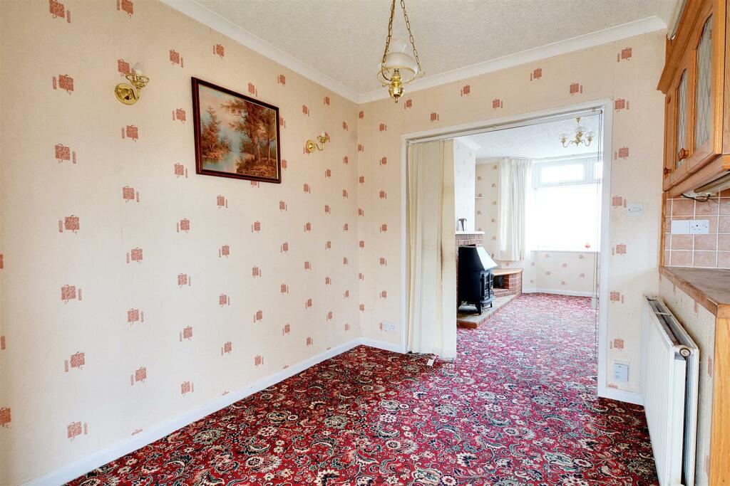 Dining Room_3.jpeg