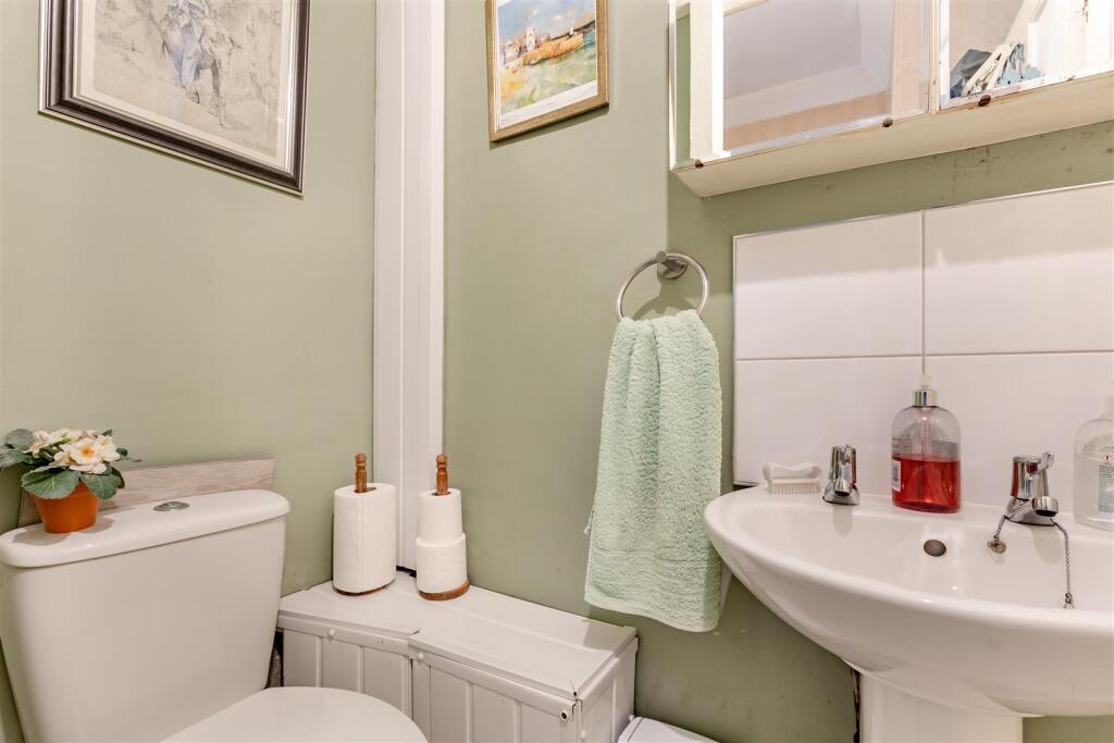 8662258-interior26.jpg
