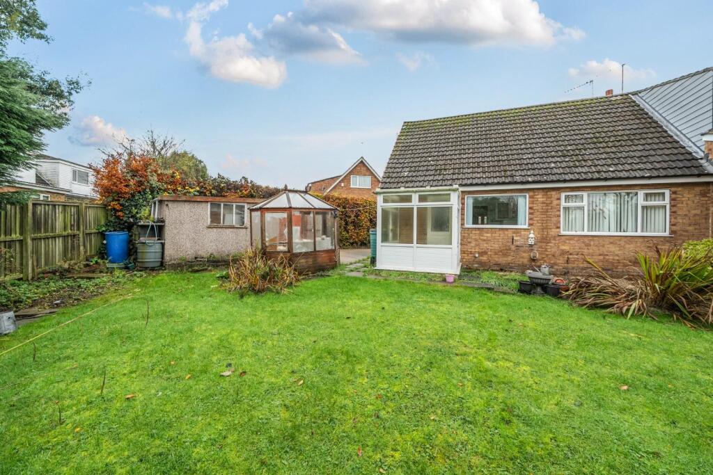 rear garden 1.jpg