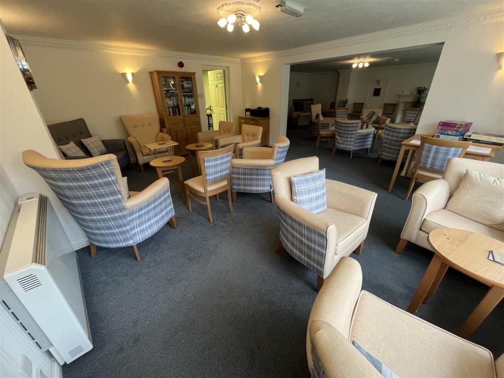 72 Manor IMG_8541.jpg