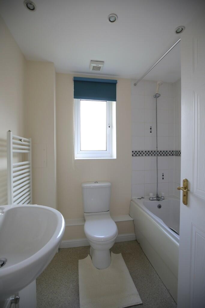 Bathroom (2021)