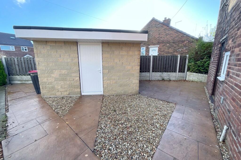 outbuilding