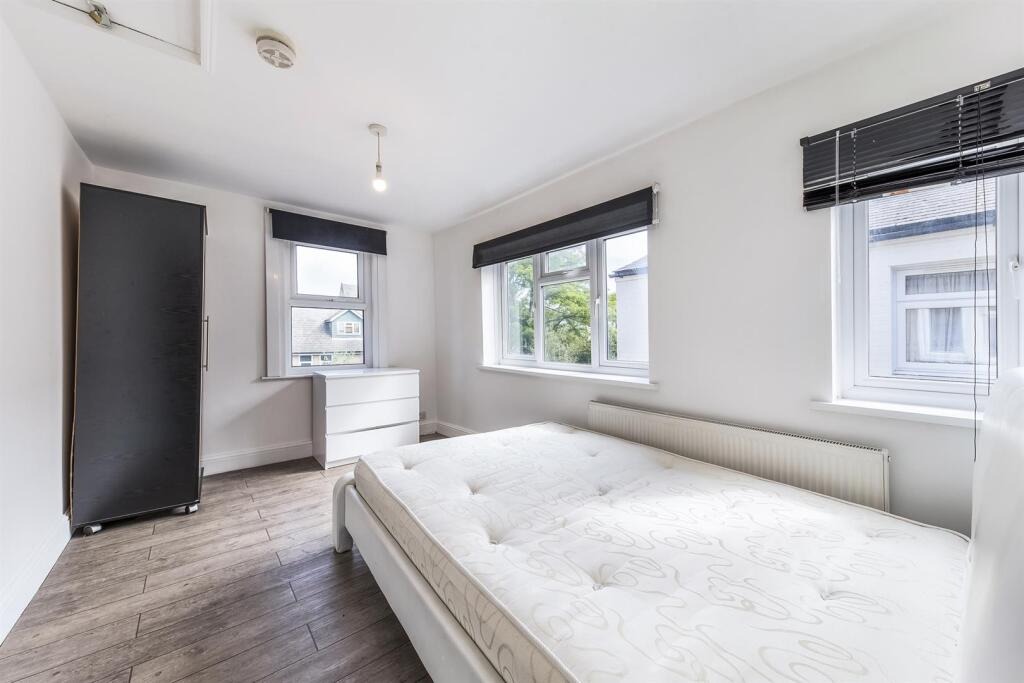 Aston Gray, Goldsmith Road (7).jpg