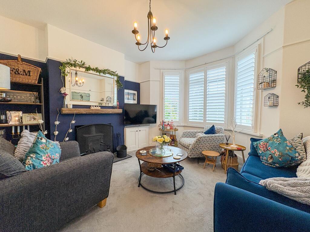 Front reception room