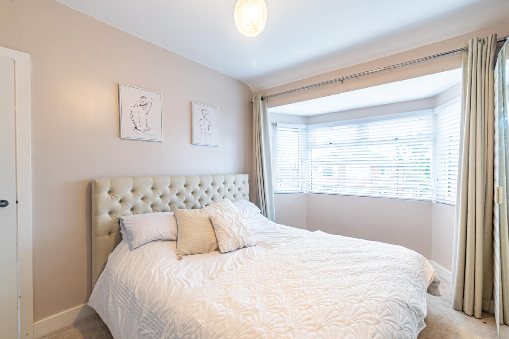 bedroom1b