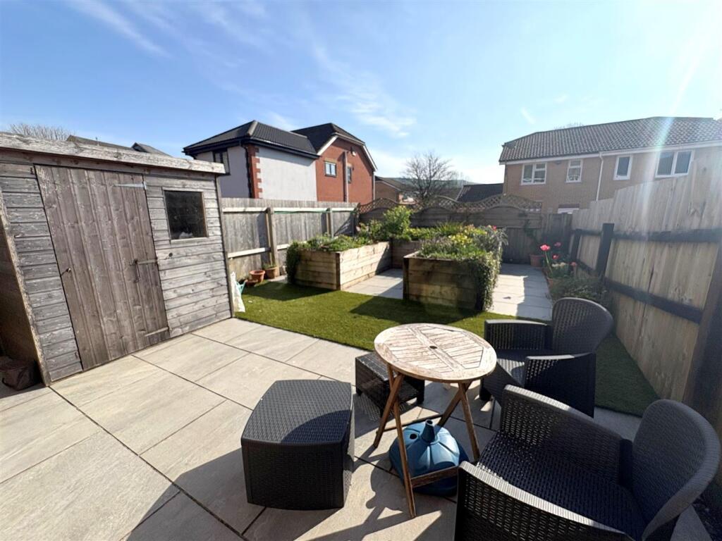 Rear Garden a.jpg