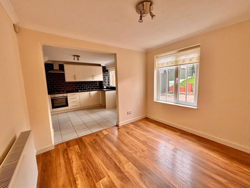 PHOTO-2025-10-07-12-03-30  1  T202510071924.jpg