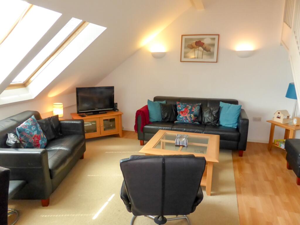 To Book A Viewing Call TPS Lostwithiel on 01208 87