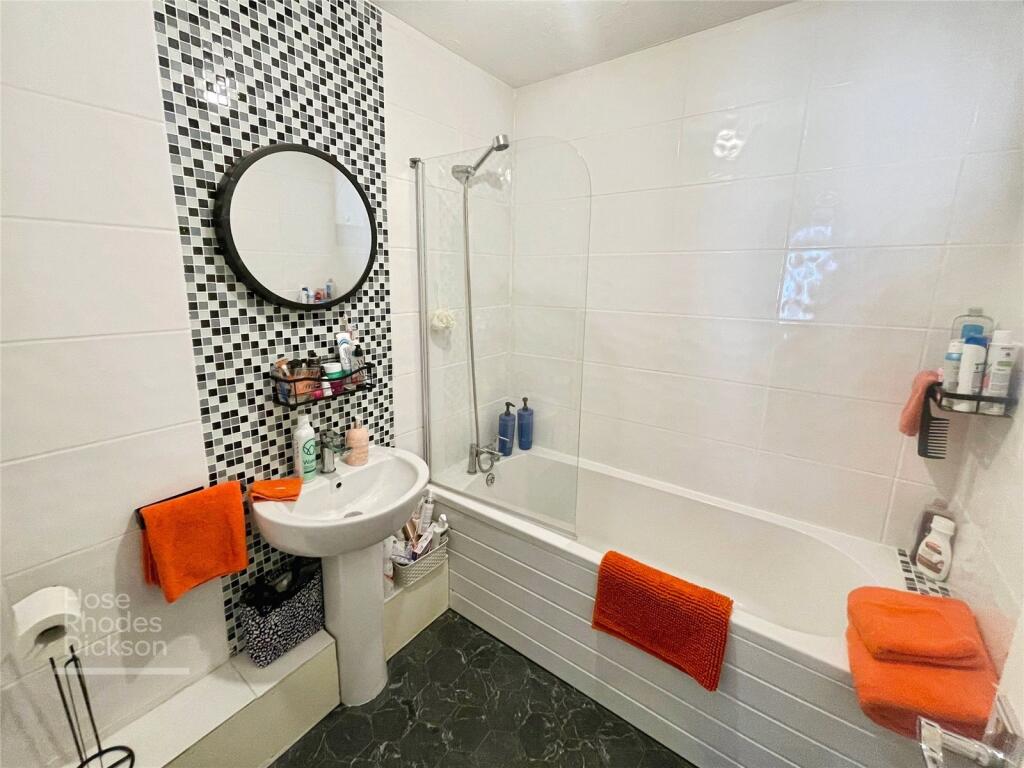 Picture 7