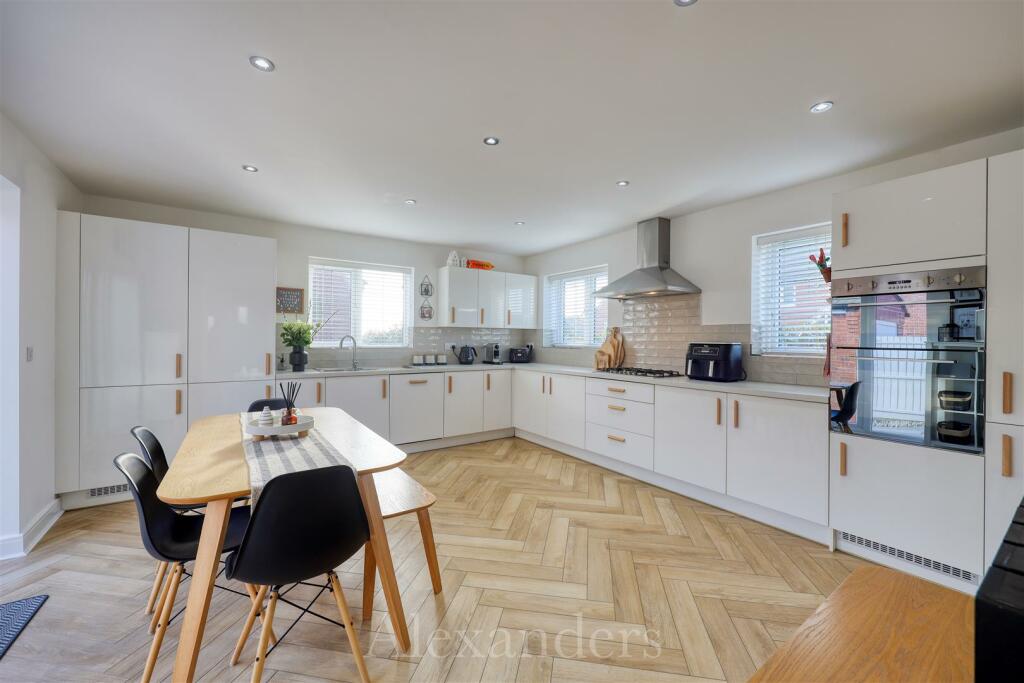 1 Sheppard Way