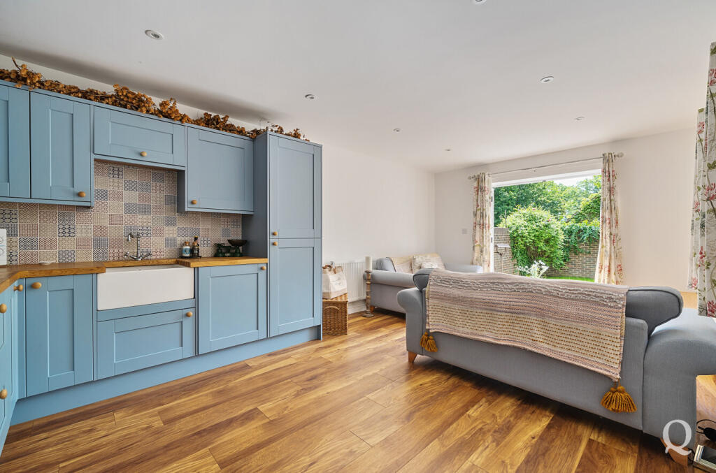 701a4c43-8279-4a1...