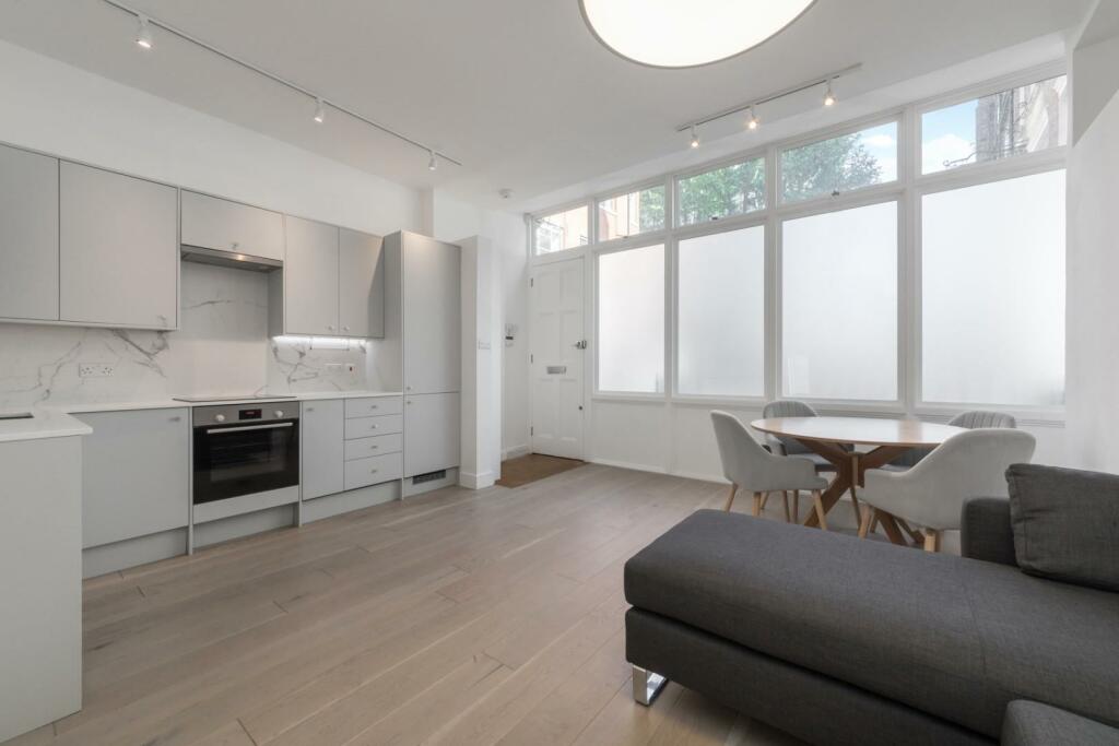RECEPTION &amp; KITCHEN 2.jpg