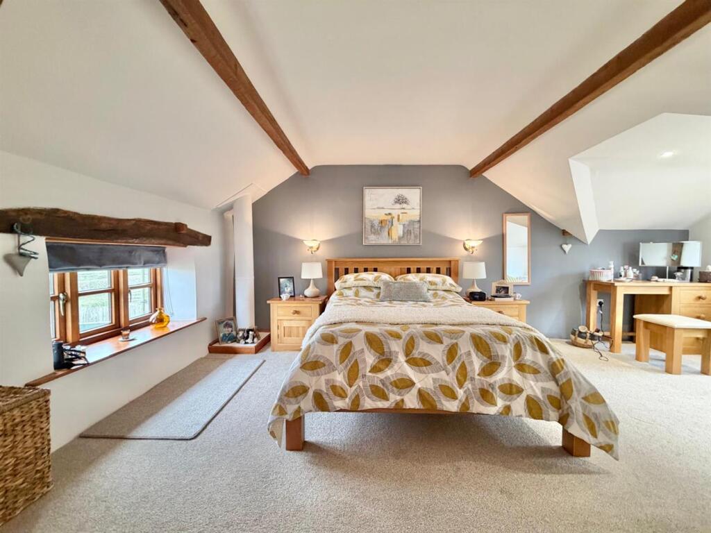 Annexe - Bedroom One