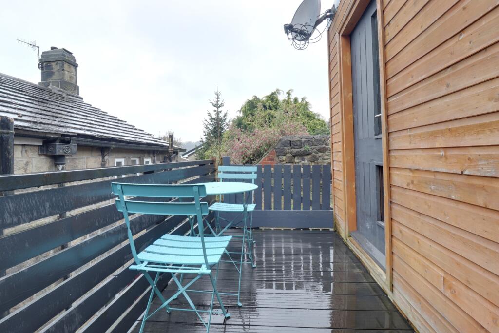 Seating area 2