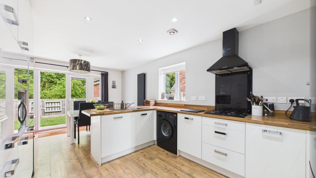 Kitchen (1)