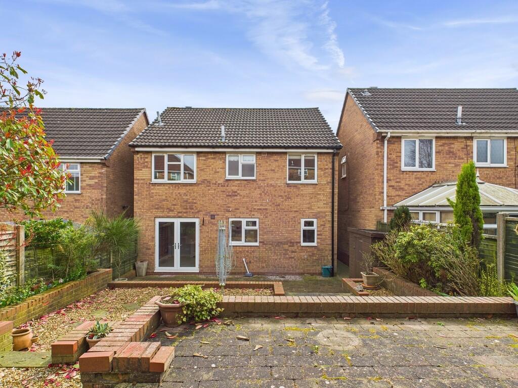 CAM03582G0-PR0086...