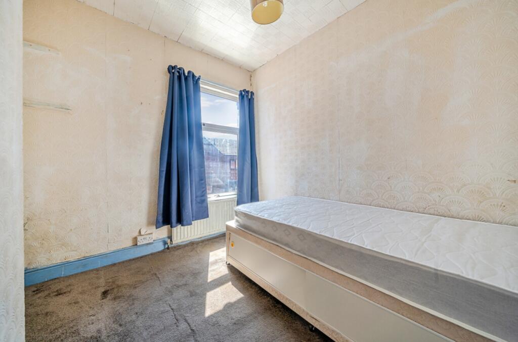 10-68225a18eebdc-1291174-ARW-10