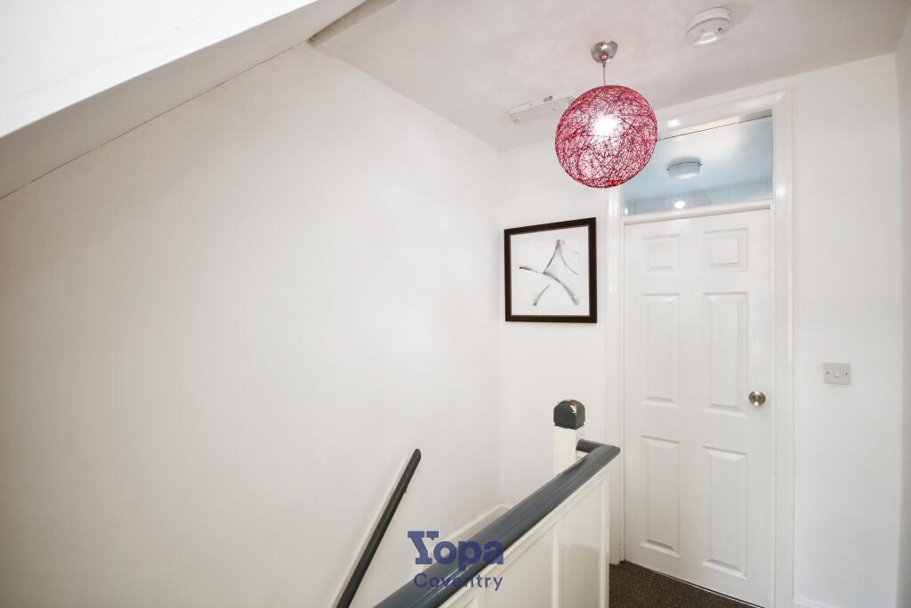 962873c1-First 20Floor 20Landing.JPG