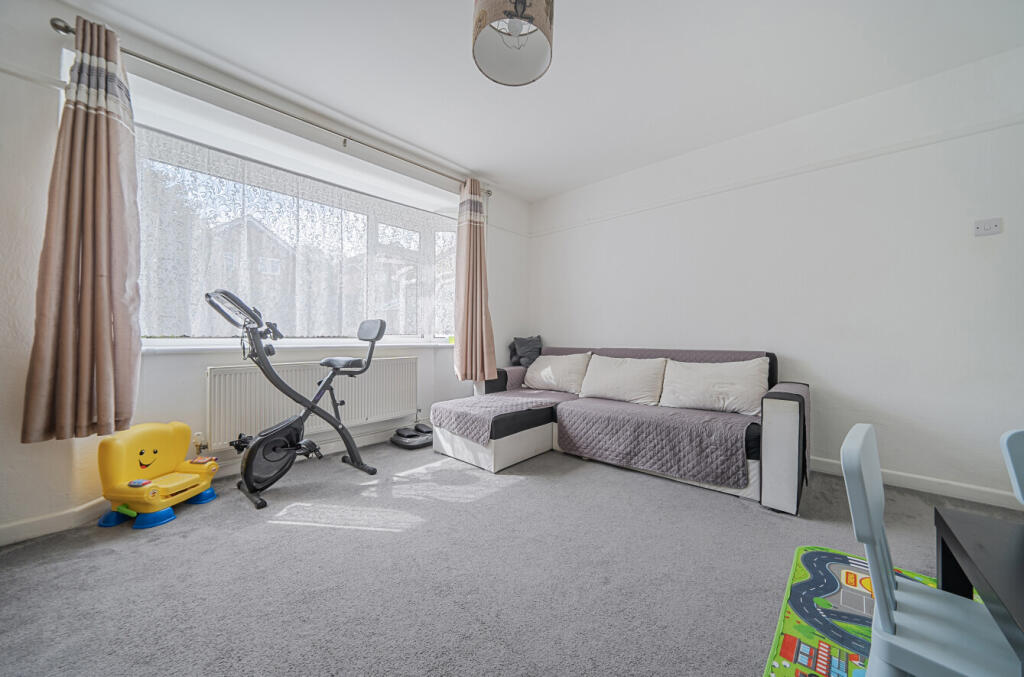 1349607-16-68c032...