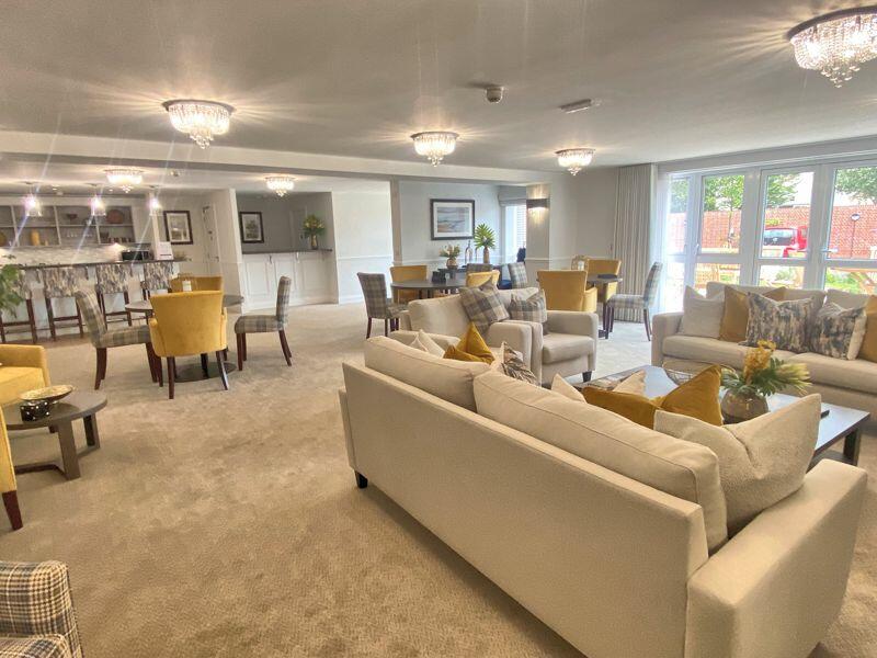 Owner's Lounge