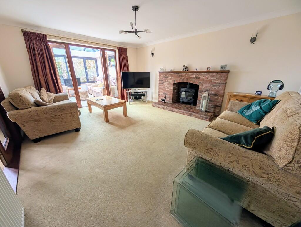 PXL_20250821_1408...