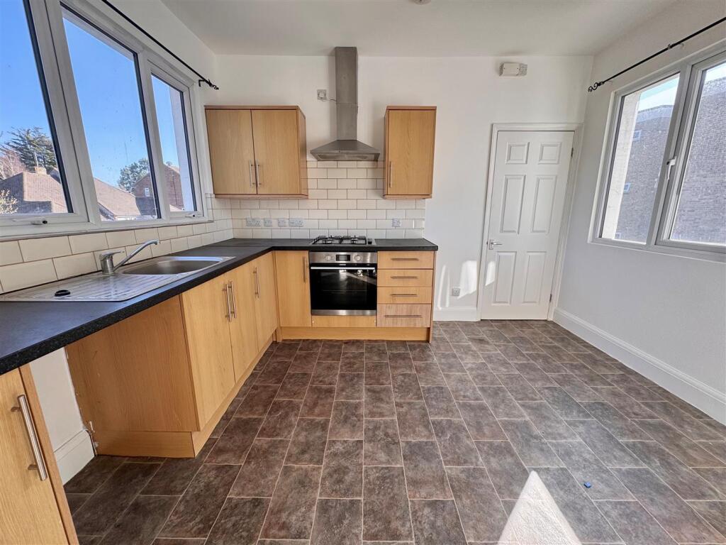 Kitchen.jpg