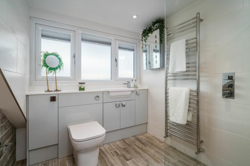 Master Ensuite