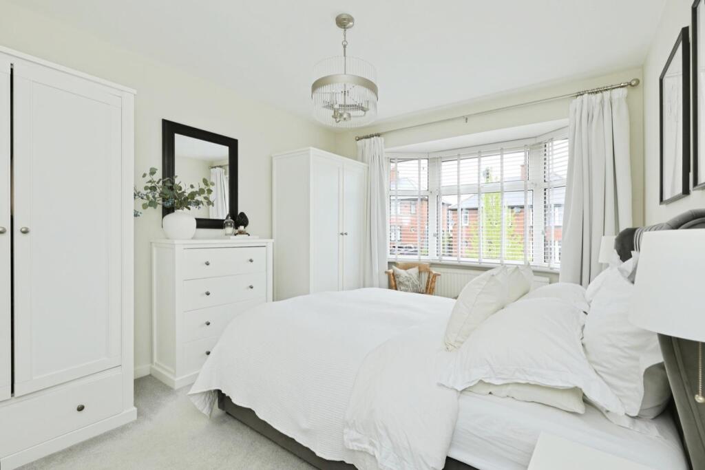 BEDROOM NO.1