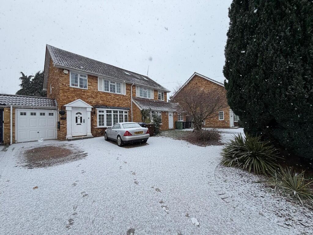 Kingsmead, Frimley Green