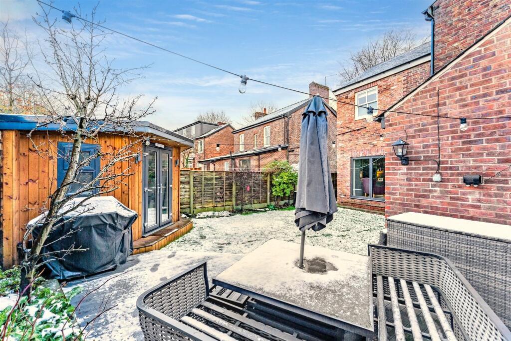 Gardens Aspect 4