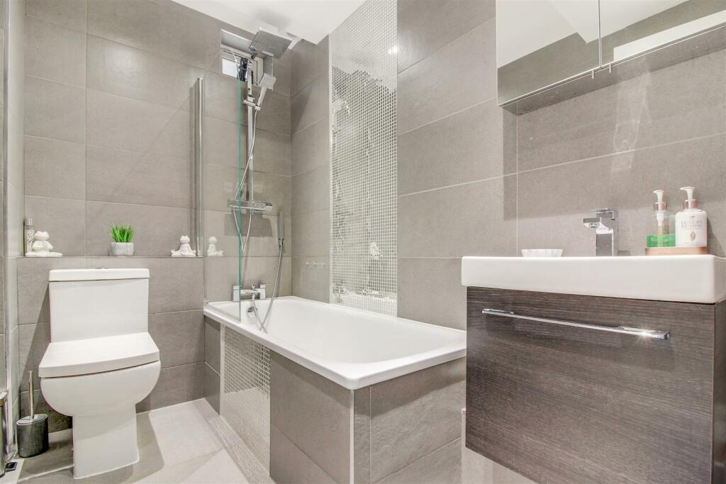BATH-5.jpg