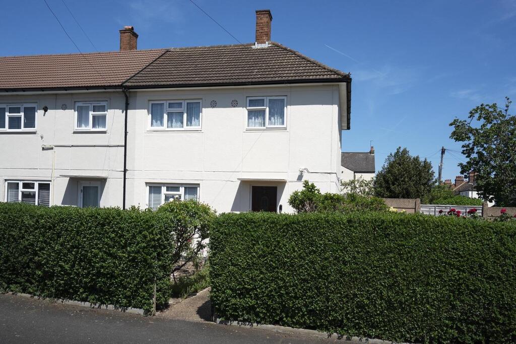 10 Watson Close, Colliers Wood, SW19 external 1.jp