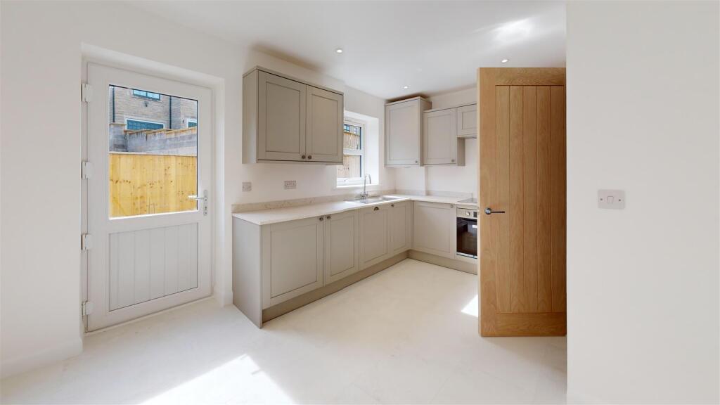 Long-Ing-Lane-Kitchen 1.jpg