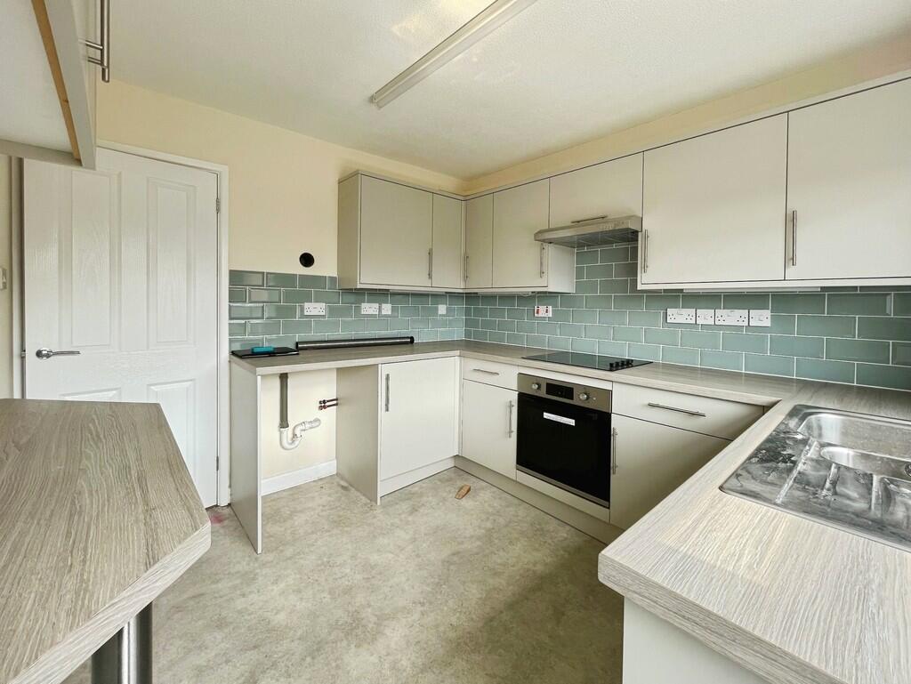 f2eeeb56-kitchen ...