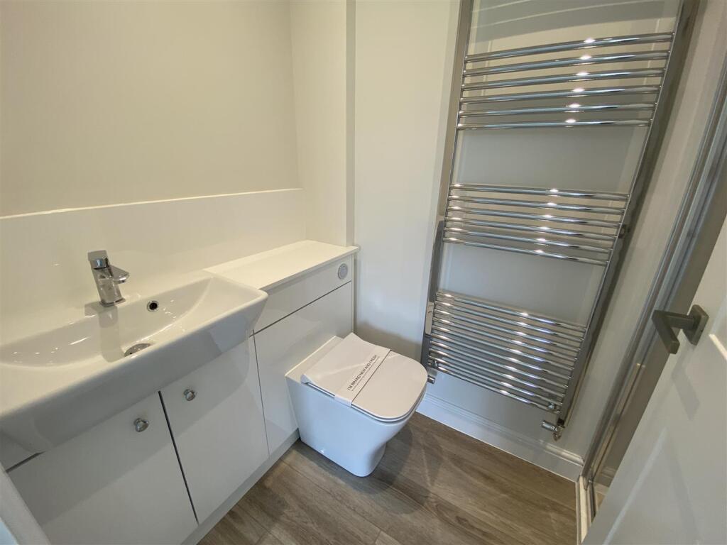 En-Suite Shower Room