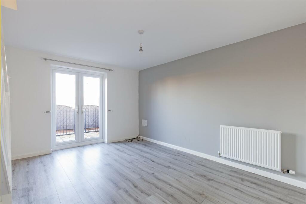 Reception Room-4.jpg