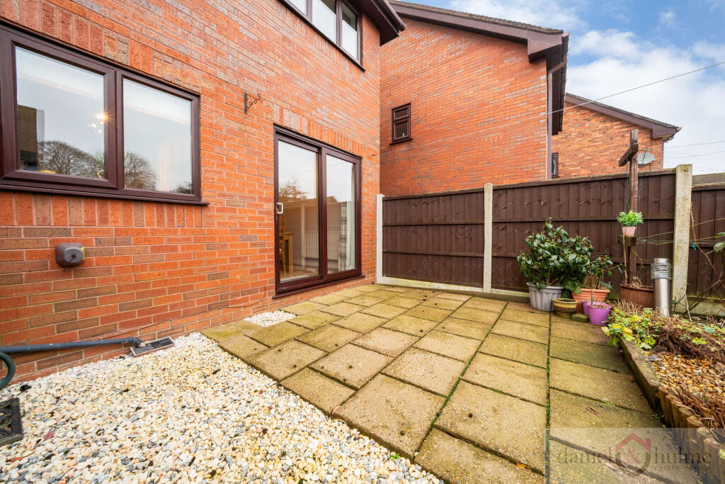 26 Pickwood Avenue-28